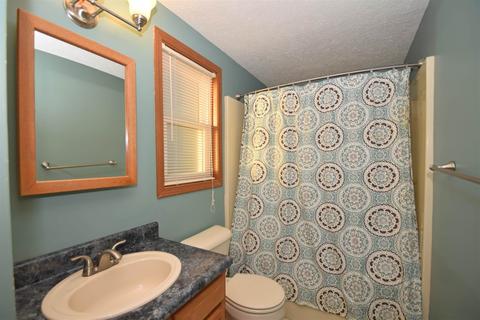1377 Maple Ln, Nappanee, IN 46550 photo 19