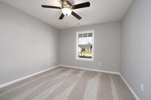 2061 Freestone Pl, Huntertown, IN 46748 photo 13