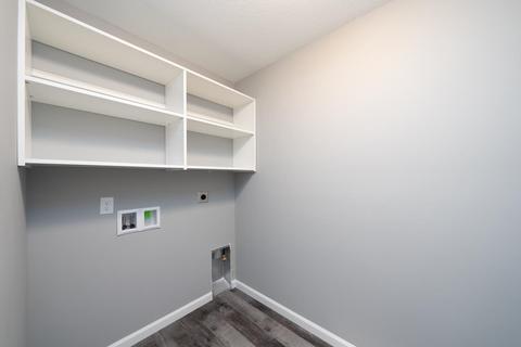 2061 Freestone Pl, Huntertown, IN 46748 photo 10