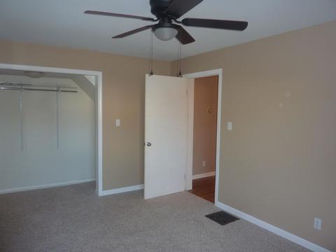 524 E Stephenson St, Marion, IN 46952 photo 10