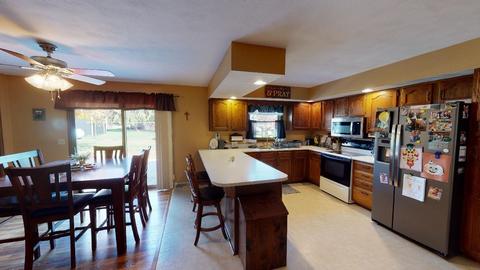 1418 Maple Leaf Dr, Jasper, IN 47546 photo 4