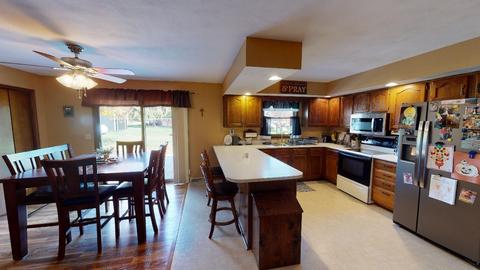 1418 Maple Leaf Dr, Jasper, IN 47546 photo 5