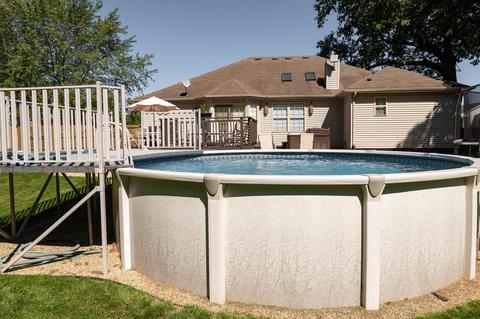 10285 Red Raspberry Ln, Granger, IN 46530 photo 5