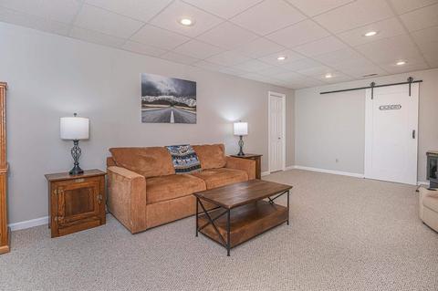 1305 E Marigold Dr, Bloomington, IN 47401 photo 24