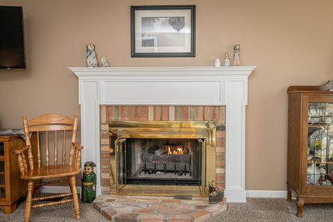 1305 E Marigold Dr, Bloomington, IN 47401 photo 6