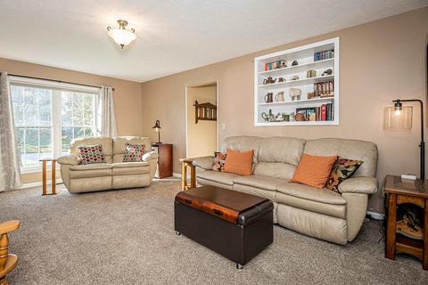 1305 E Marigold Dr, Bloomington, IN 47401 photo 8