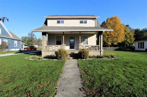 408 E 3rd St, Brookston, IN 47923 photo 1