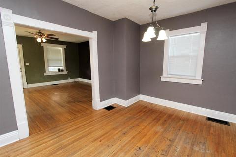408 E 3rd St, Brookston, IN 47923 photo 9