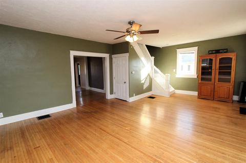 408 E 3rd St, Brookston, IN 47923 photo 4