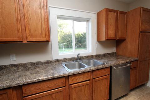 408 E 3rd St, Brookston, IN 47923 photo 8