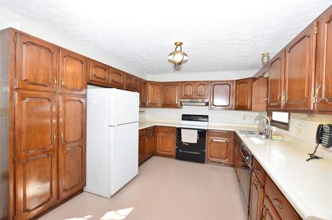 403 Vista Dr, Oolitic, IN 47451 photo 2