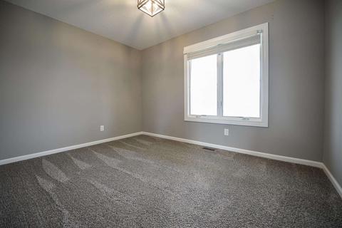 4255 E Duffy Dr, Syracuse, IN 46567 photo 13