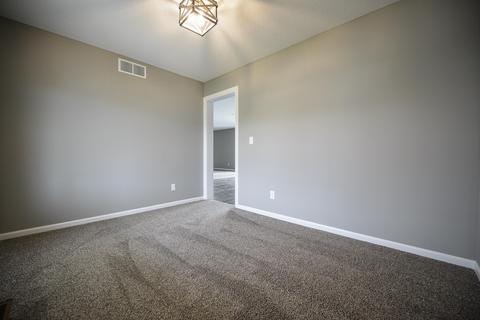 4255 E Duffy Dr, Syracuse, IN 46567 photo 16