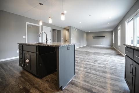 4255 E Duffy Dr, Syracuse, IN 46567 photo 9