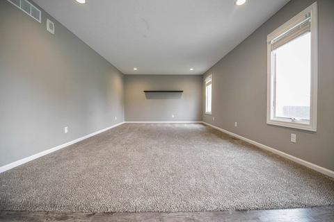 4255 E Duffy Dr, Syracuse, IN 46567 photo 10