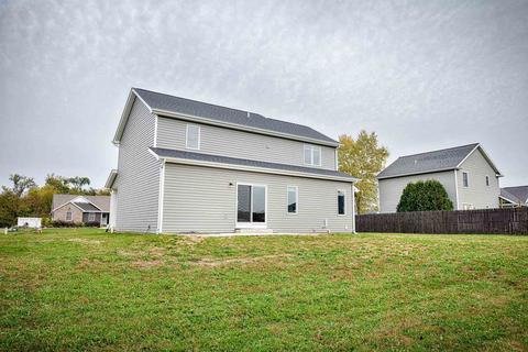 4255 E Duffy Dr, Syracuse, IN 46567 photo 3
