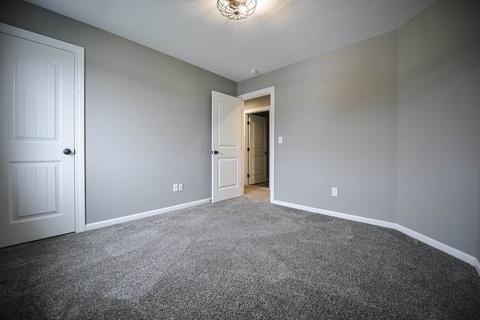 4255 E Duffy Dr, Syracuse, IN 46567 photo 21