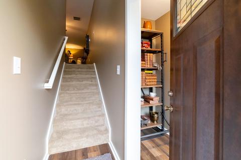 9475 S Pointe Lasalles Dr, Bloomington, IN 47401 photo 3