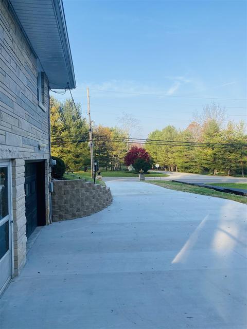 5655 S Fairfax Rd, Bloomington, IN 47401 photo 5