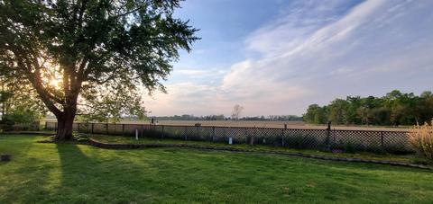 10932 E State Road 14, Akron, IN 46910 photo 16