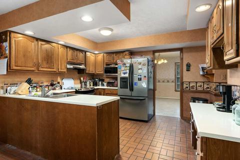 53444 Ash Rd, Granger, IN 46530 photo 5