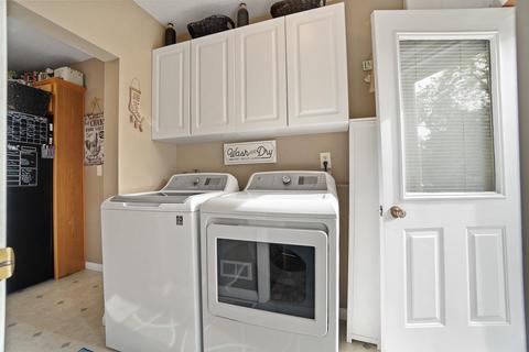 215 W Logan St, Markle, IN 46770 photo 18