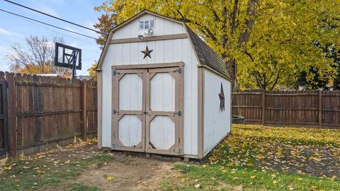 215 W Logan St, Markle, IN 46770 photo 29