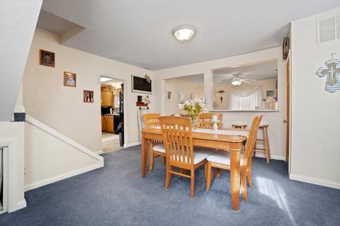 215 W Logan St, Markle, IN 46770 photo 12