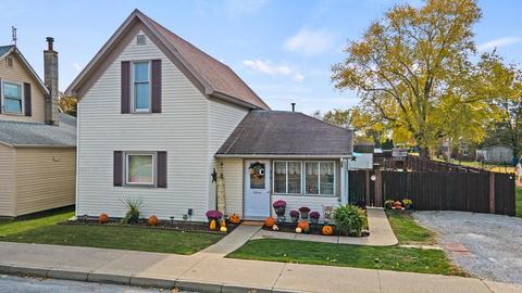 215 W Logan St, Markle, IN 46770 photo 1