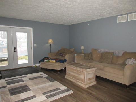 4900 E 180 S Rd, Lagrange, IN 46761 photo 2
