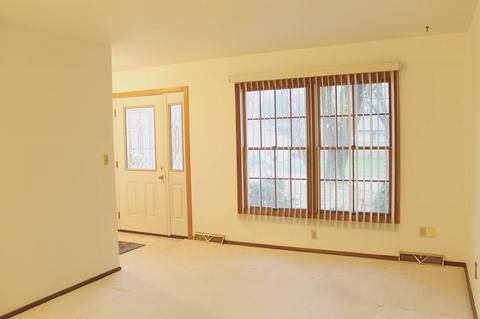 1514 E Clairmont Pl, Bloomington, IN 47401 photo 3