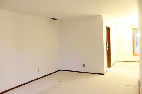 1514 E Clairmont Pl, Bloomington, IN 47401 photo 6
