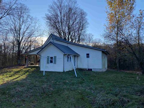 2645 E Macel Rd, Bloomfield, IN 47424 photo 3