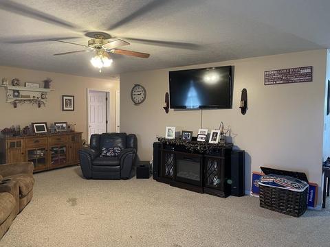 2206 E Apache Ln, Vincennes, IN 47591 photo 4