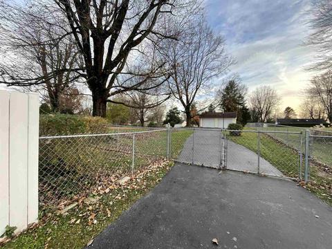 1470 W Hancock Ave, Mitchell, IN 47446 photo 3