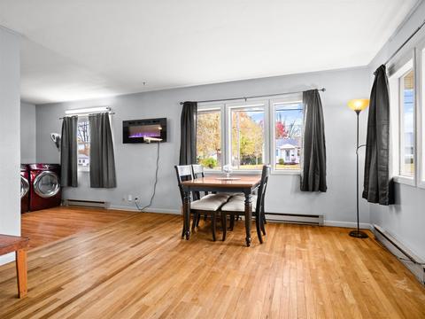 225 E Harrison Ave, Wabash, IN 46992 photo 4