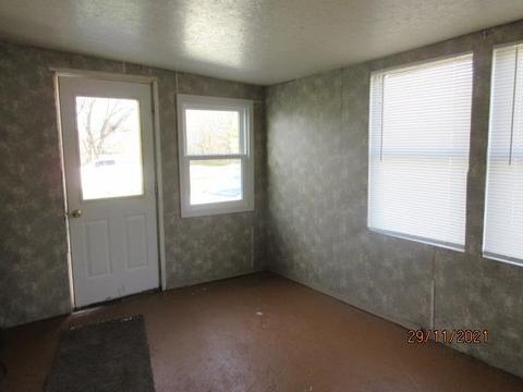 414 E Lafayette, Lagrange, IN 46761 photo 5