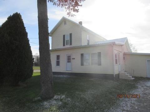414 E Lafayette, Lagrange, IN 46761 photo 2