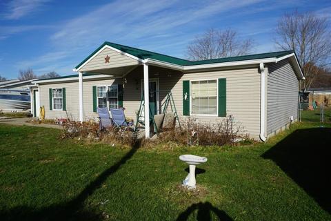 325 Diana St, Mitchell, IN 47446 photo 1