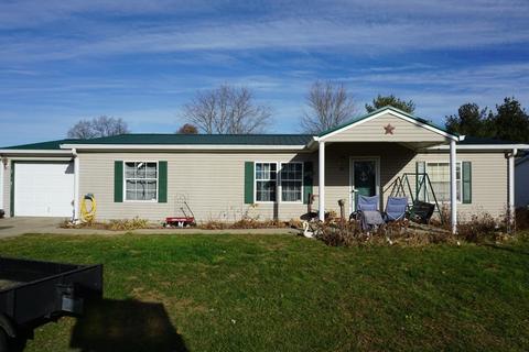 325 Diana St, Mitchell, IN 47446 photo 3