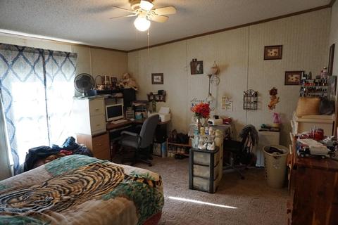 325 Diana St, Mitchell, IN 47446 photo 18