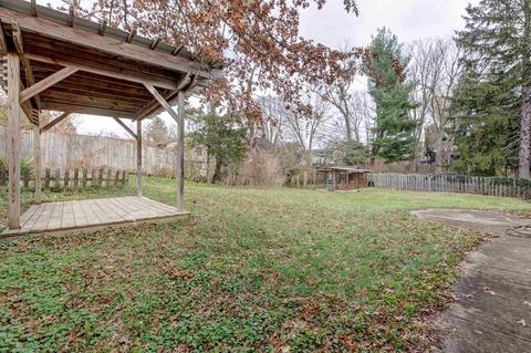 2225 E Queens Way, Bloomington, IN 47401 photo 34