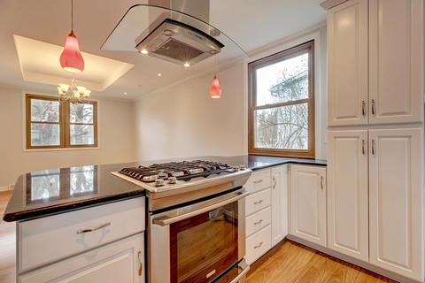 2225 E Queens Way, Bloomington, IN 47401 photo 17
