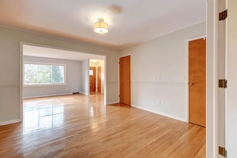 2225 E Queens Way, Bloomington, IN 47401 photo 8