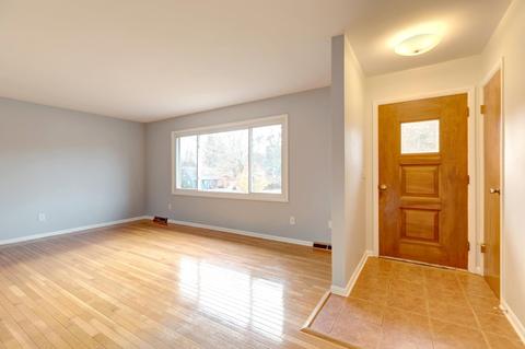 2225 E Queens Way, Bloomington, IN 47401 photo 4
