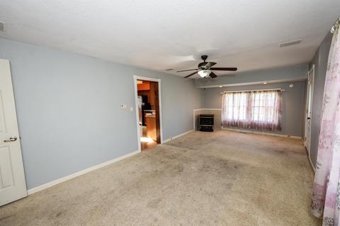 813 E 9th St, Auburn, IN 46706 photo 8