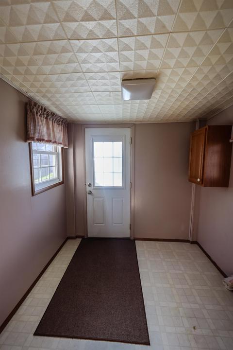 813 E 9th St, Auburn, IN 46706 photo 18
