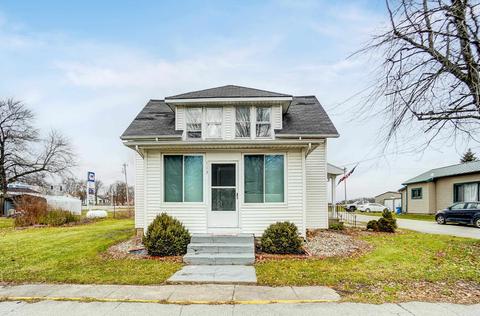 113 E Hammontree St, Larwill, IN 46764 photo 1