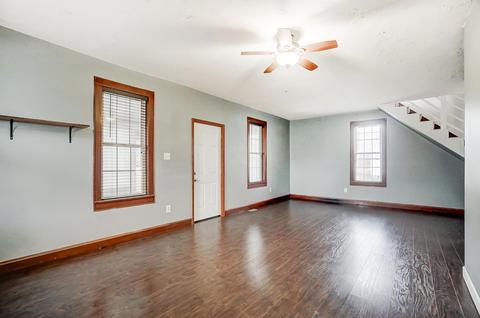 113 E Hammontree St, Larwill, IN 46764 photo 5