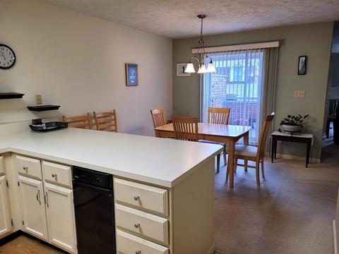 1115 E Regency Dr, Bloomington, IN 47401 photo 12